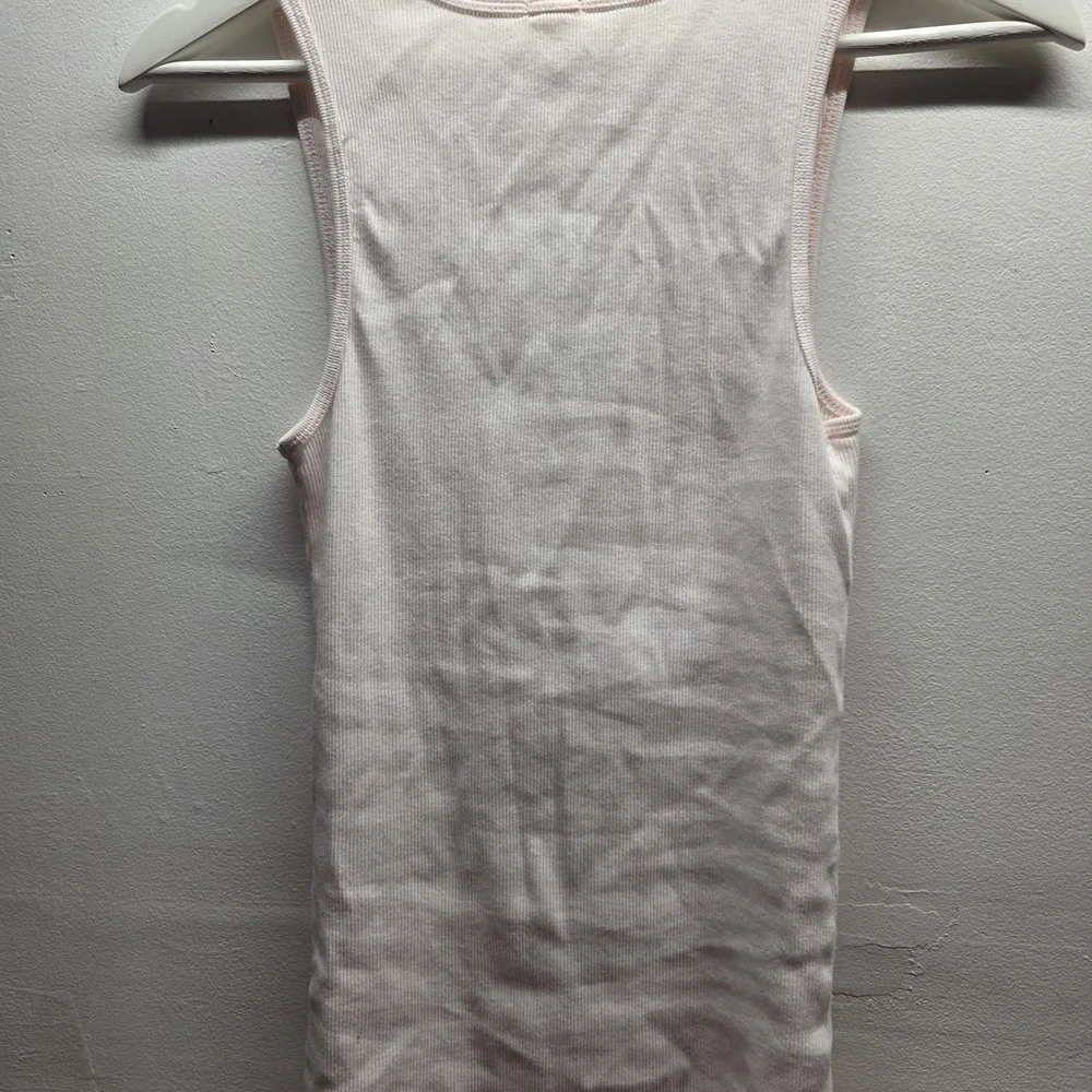 Pink Sleeveless Button-Front Top - Picture 4 of 4